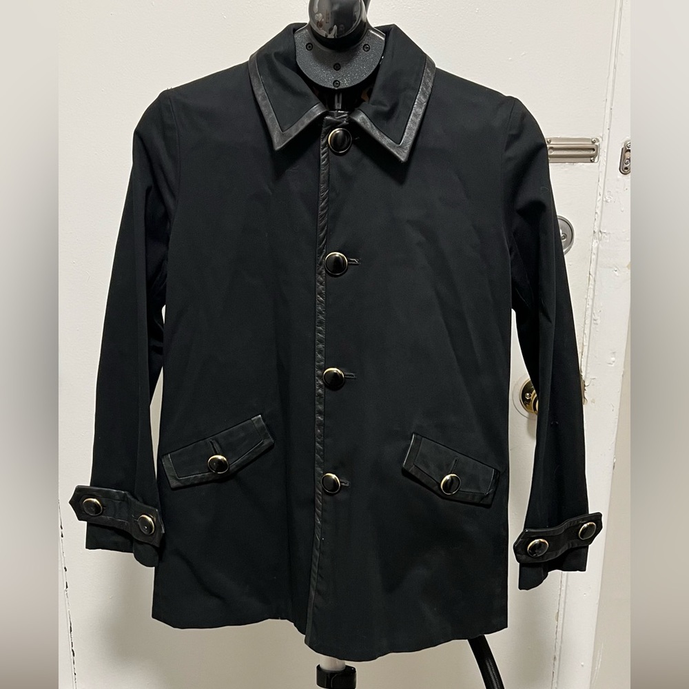 Women’s Black/ leopard Reversible Button-Up Jacket